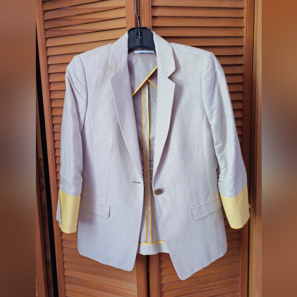 Linen Blazer